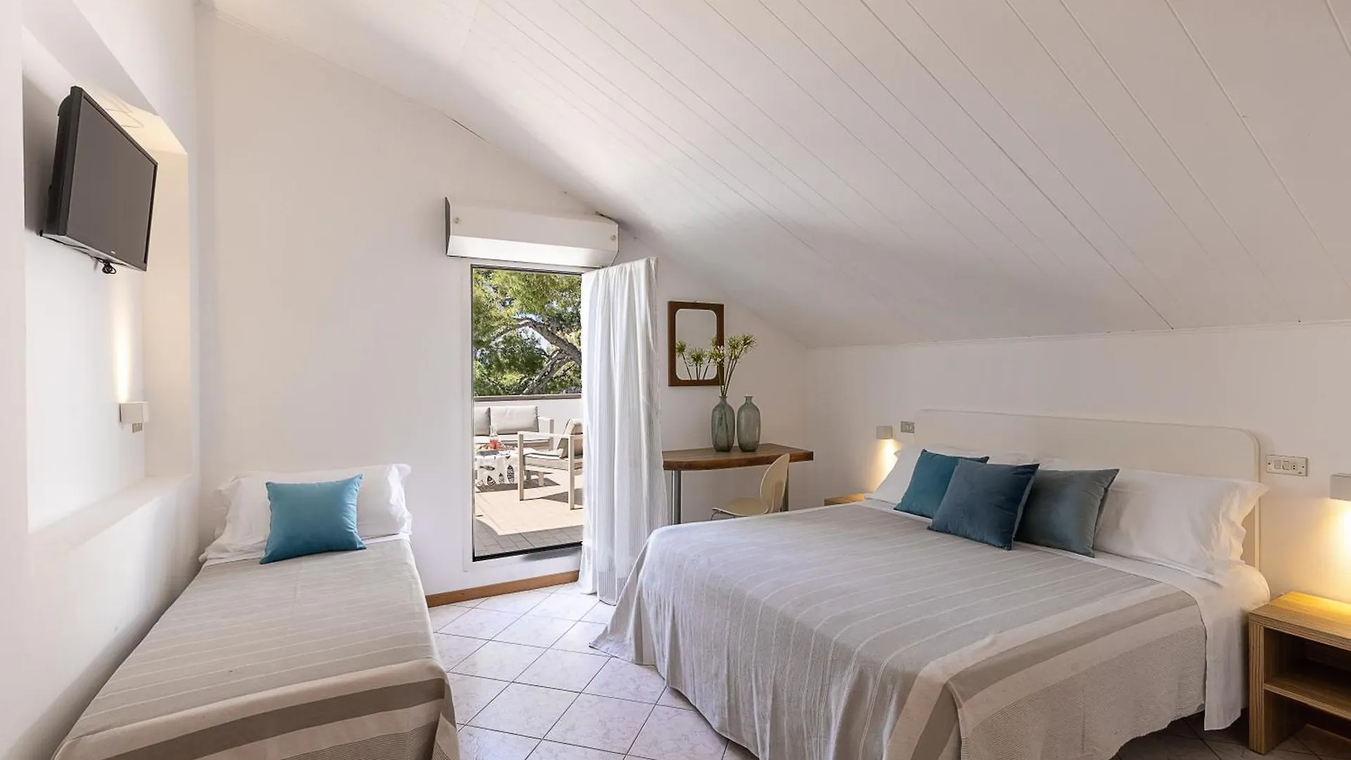 ***  Hotel Adriatica Riccione Italien