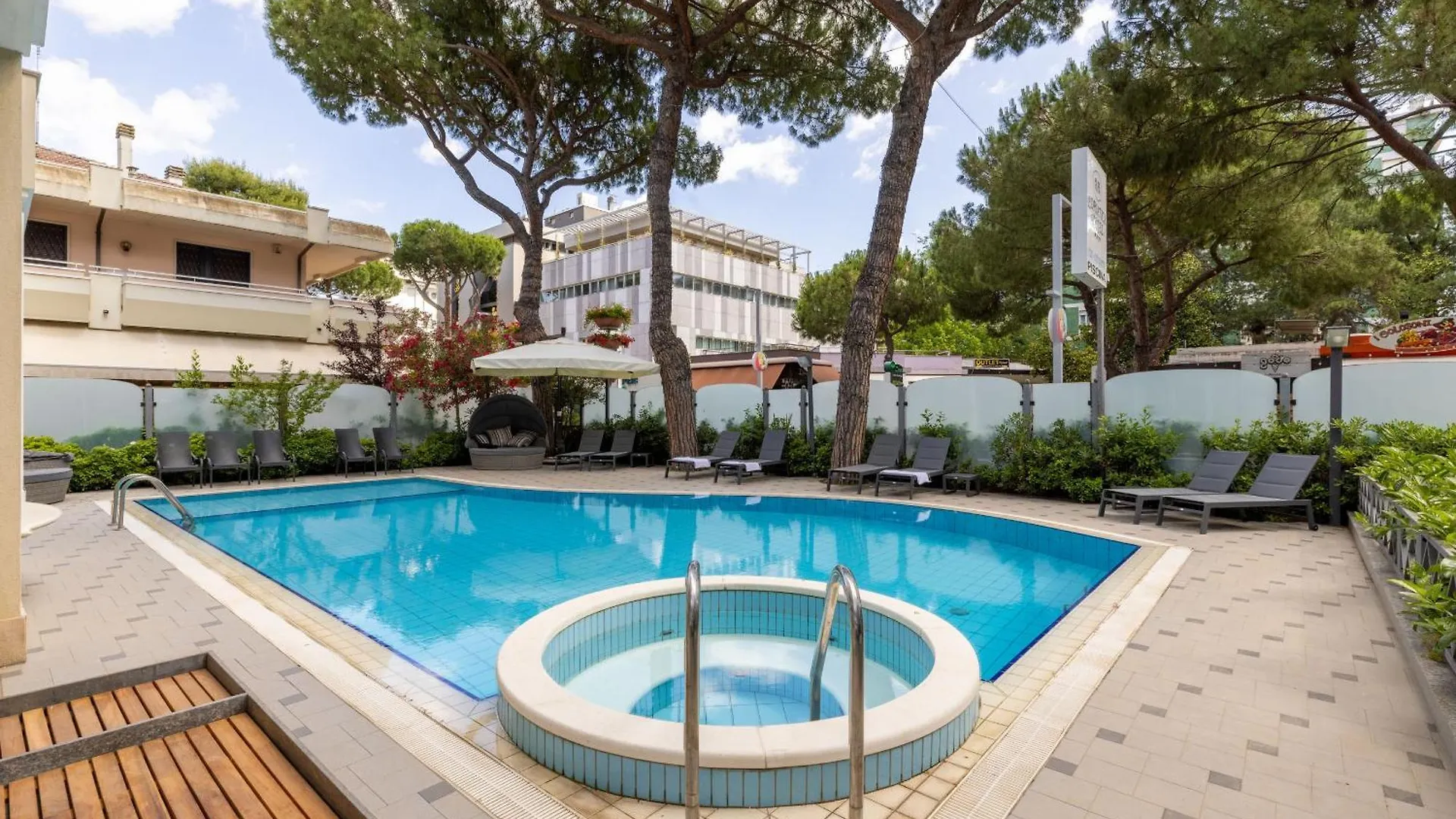 Hotel Adriatica Riccione